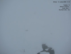 Luční bouda, pramen Bílého Labe