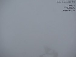 Luční bouda, pramen Bílého Labe