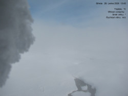 Luční bouda, pramen Bílého Labe