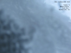 Luční bouda, pramen Bílého Labe