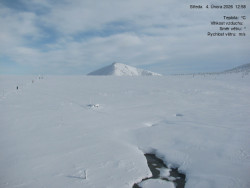 Luční bouda, pramen Bílého Labe