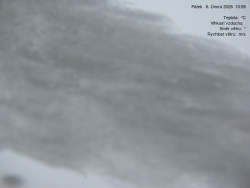 Luční bouda, pramen Bílého Labe