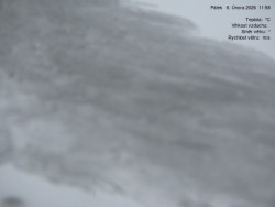 Luční bouda, pramen Bílého Labe