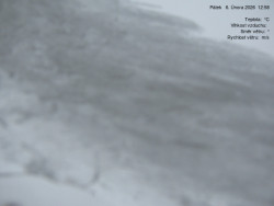 Luční bouda, pramen Bílého Labe