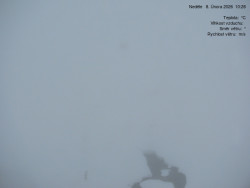 Luční bouda, pramen Bílého Labe