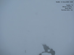 Luční bouda, pramen Bílého Labe