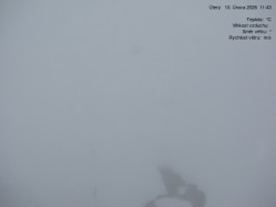 Luční bouda, pramen Bílého Labe