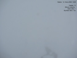 Luční bouda, pramen Bílého Labe