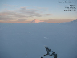 Luční bouda, pramen Bílého Labe