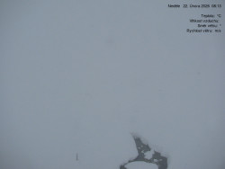 Luční bouda, pramen Bílého Labe