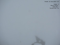 Luční bouda, pramen Bílého Labe