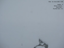 Luční bouda, pramen Bílého Labe