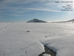 Luční bouda, pramen Bílého Labe