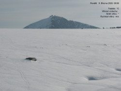 Luční bouda, pramen Bílého Labe