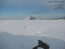 Luční bouda, pramen Bílého Labe