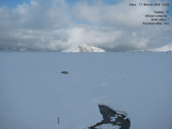 Luční bouda, pramen Bílého Labe