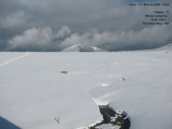 Luční bouda, pramen Bílého Labe