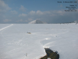 Luční bouda, pramen Bílého Labe