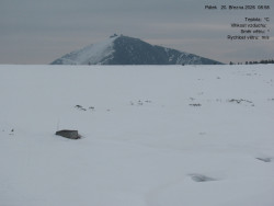 Luční bouda, pramen Bílého Labe