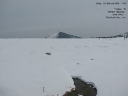 Luční bouda, pramen Bílého Labe