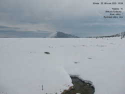 Luční bouda, pramen Bílého Labe