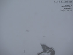 Luční bouda, pramen Bílého Labe