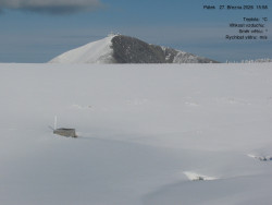 Luční bouda, pramen Bílého Labe