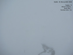 Luční bouda, pramen Bílého Labe