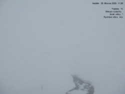 Luční bouda, pramen Bílého Labe