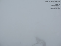 Luční bouda, pramen Bílého Labe