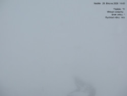 Luční bouda, pramen Bílého Labe