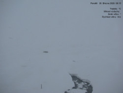 Luční bouda, pramen Bílého Labe