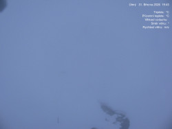 Luční bouda, pramen Bílého Labe