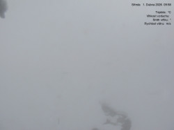 Luční bouda, pramen Bílého Labe