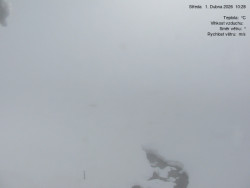 Luční bouda, pramen Bílého Labe