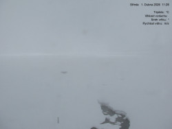 Luční bouda, pramen Bílého Labe