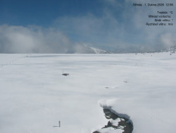 Luční bouda, pramen Bílého Labe