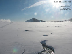 Luční bouda, pramen Bílého Labe