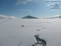 Luční bouda, pramen Bílého Labe