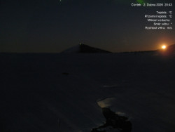 Luční bouda, pramen Bílého Labe