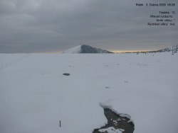 Luční bouda, pramen Bílého Labe