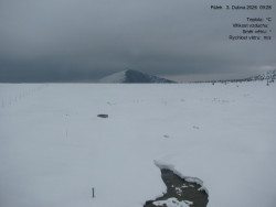 Luční bouda, pramen Bílého Labe