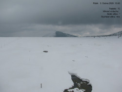 Luční bouda, pramen Bílého Labe