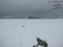 Luční bouda, pramen Bílého Labe