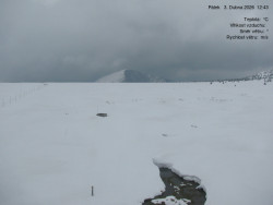 Luční bouda, pramen Bílého Labe