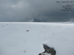 Luční bouda, pramen Bílého Labe