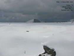 Luční bouda, pramen Bílého Labe