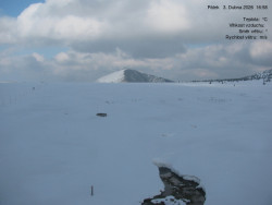 Luční bouda, pramen Bílého Labe