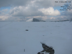 Luční bouda, pramen Bílého Labe