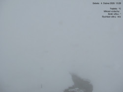 Luční bouda, pramen Bílého Labe